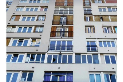 Agrandir l'image 42 sur 49, fenêtre modale