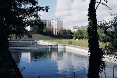 Paysage de banlieue - Agrandir l'image 11 sur 14, fenêtre modale