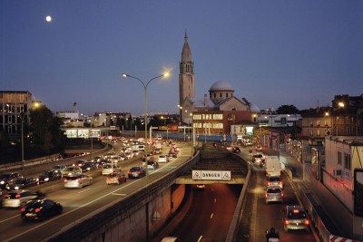 Paysage de banlieue - Agrandir l'image 7 sur 14, fenêtre modale