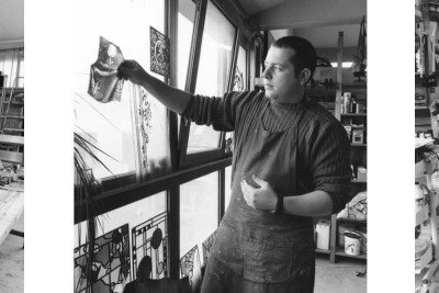 Vitrailliste au travail - Agrandir l'image 13 sur 15, fenêtre modale